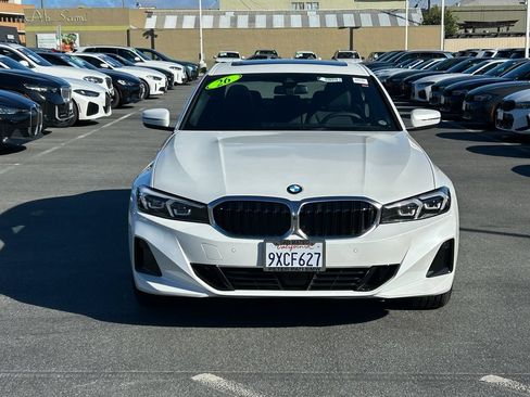 Used 2026 BMW 330i Sedan w/ Premium Package RWD image 8