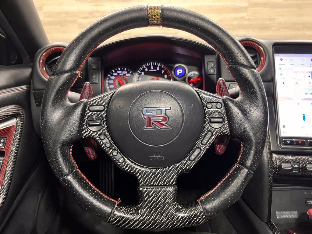 Used 2010 Nissan GT-R Premium AWD/4WD image 16