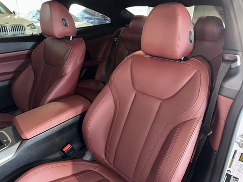 Certified 2025 BMW 430i Coupe w/ Convenience Package image 29