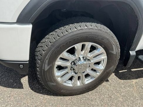Certified 2020 GMC Sierra 3500 Denali w/ Denali Ultimate Package AWD/4WD image 10