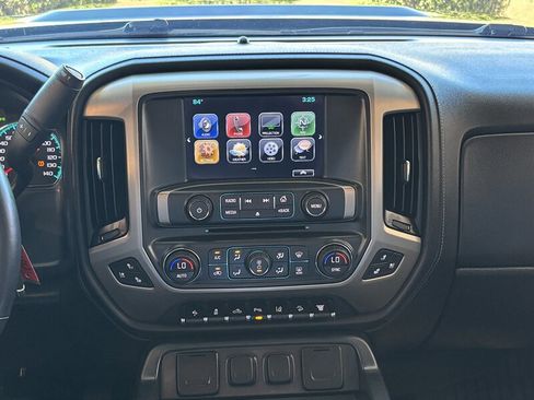 Used 2017 GMC Sierra 2500 Denali w/ Duramax Plus Package AWD/4WD image 27