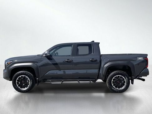 Used 2026 Toyota Tacoma TRD Off-Road w/ TRD Off Road Premium Package AWD/4WD image 2