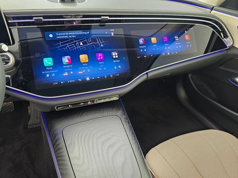 New 2026 Mercedes-Benz E 350 4MATIC Sedan image 14