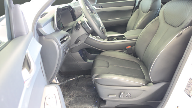 Used 2025 Hyundai Palisade XRT AWD/4WD image 9