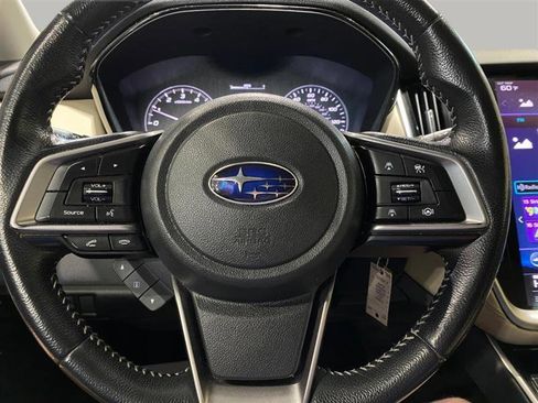 Used 2021 Subaru Outback Premium image 12
