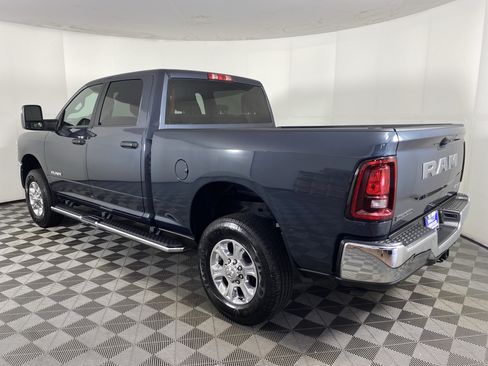 Used 2026 RAM 2500 Big Horn AWD/4WD image 9
