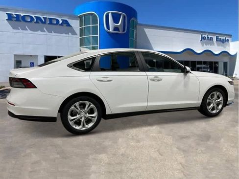 New 2025 Honda Accord LX image 7