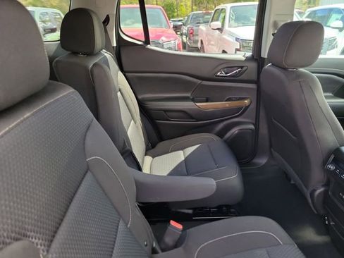 Used 2023 GMC Acadia SLE w/ Elevation Edition image 30