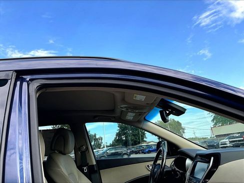 Used 2018 Hyundai Santa Fe Limited AWD/4WD image 23