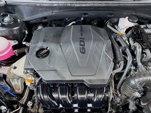 Used 2023 Kia Sportage EX FWD image 31