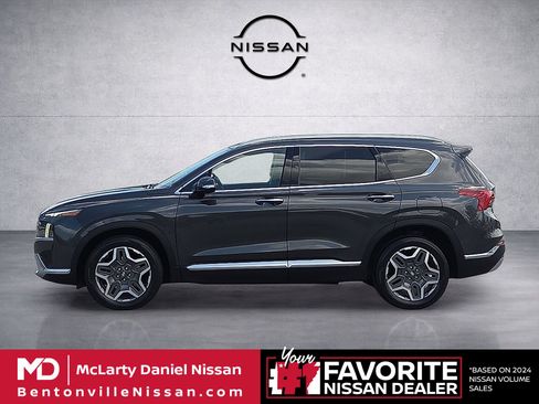 Used 2022 Hyundai Santa Fe Limited FWD image 3