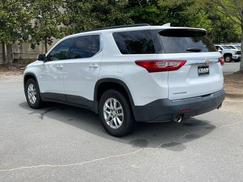 Used 2019 Chevrolet Traverse LT FWD image 5