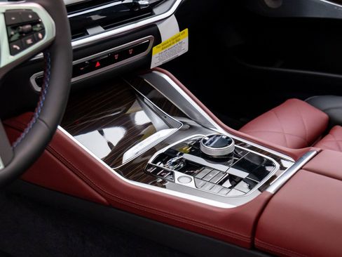 New 2026 BMW X6 M60i image 11