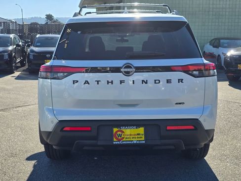 New 2026 Nissan Pathfinder SV w/ Cargo Package image 6