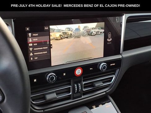 Used 2026 Porsche Macan AWD/4WD image 7