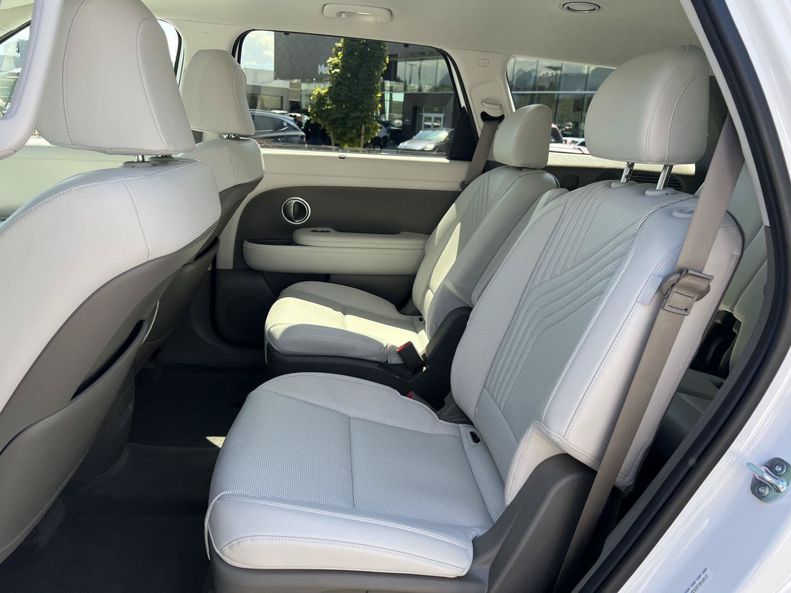 Certified 2026 Hyundai Palisade SEL AWD/4WD image 6
