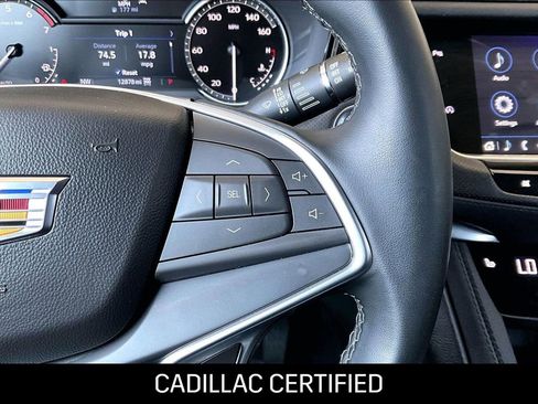 Certified 2024 Cadillac XT5 Luxury w/ LPO, Floor Liner Package AWD/4WD image 23