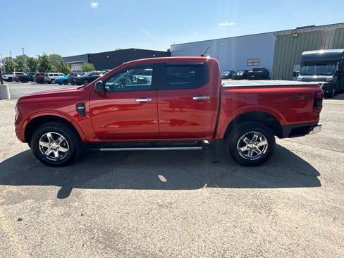 Used 2024 Ford Ranger XLT AWD/4WD image 3