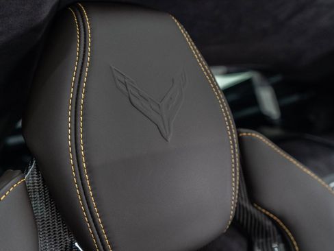 Used 2026 Chevrolet Corvette Z06 w/ Z07 Performance Package RWD image 38