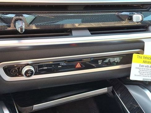New 2026 BMW X6 xDrive40i w/ Climate Comfort Package image 15