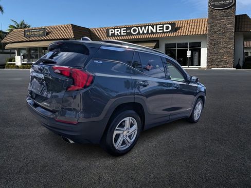 Used 2019 GMC Terrain SLE w/ Driver Convenience Package image 7