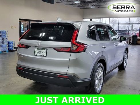 Used 2024 Honda CR-V EX image 5