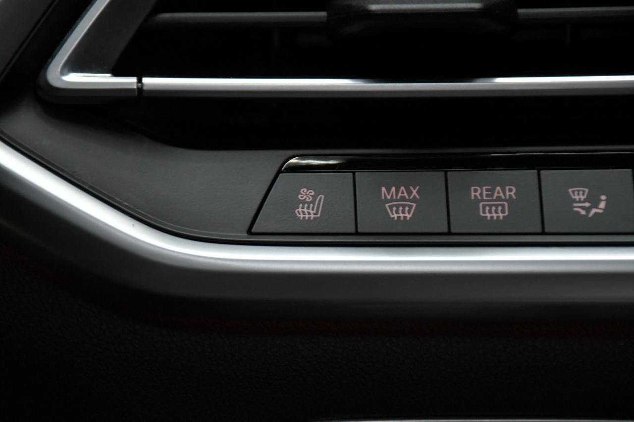 Used 2021 BMW X5 M50i w/ Executive Package AWD/4WD image 27