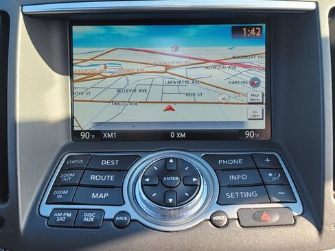 Used 2013 INFINITI G37 x w/ Premium Pkg image 21