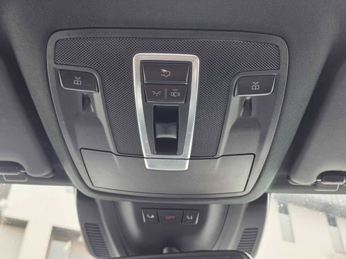 Used 2019 Mercedes-Benz GLS 450 4MATIC image 37