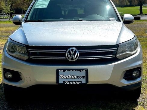 Used 2013 Volkswagen Tiguan S AWD/4WD image 8