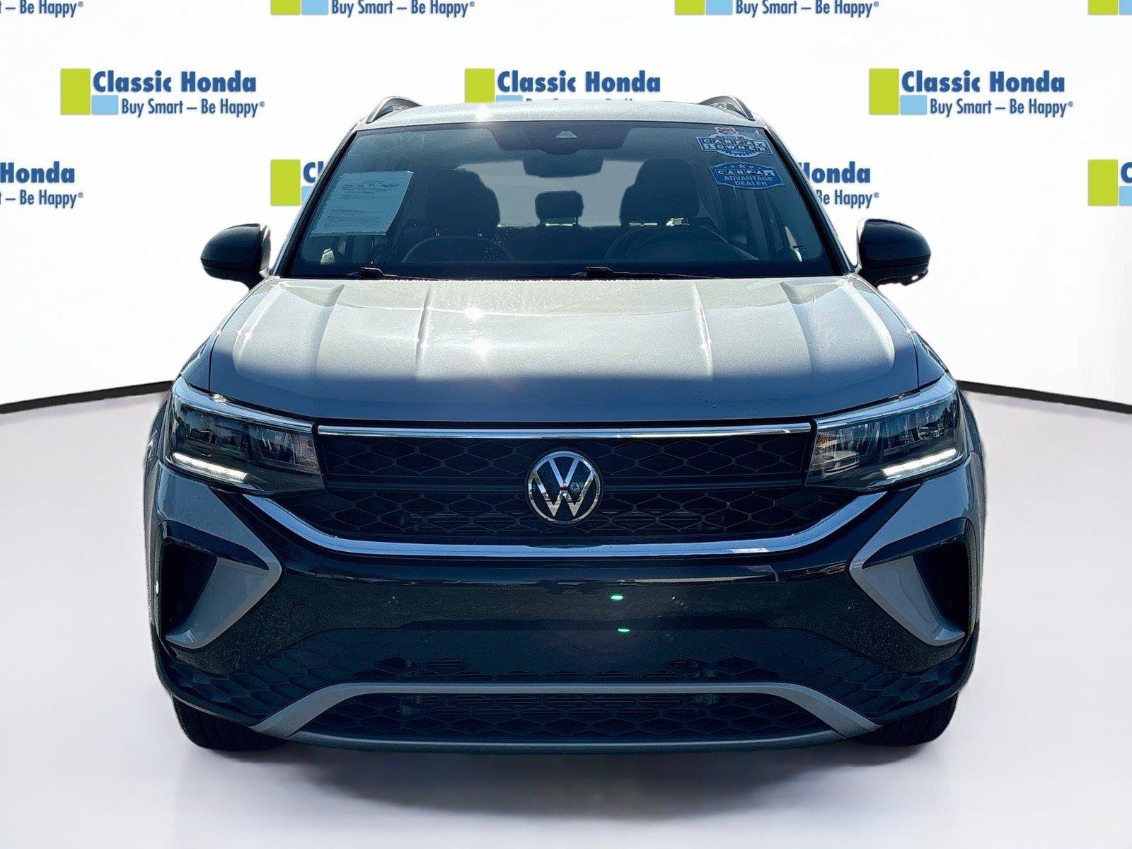 Used 2024 Volkswagen Taos S AWD/4WD image 2
