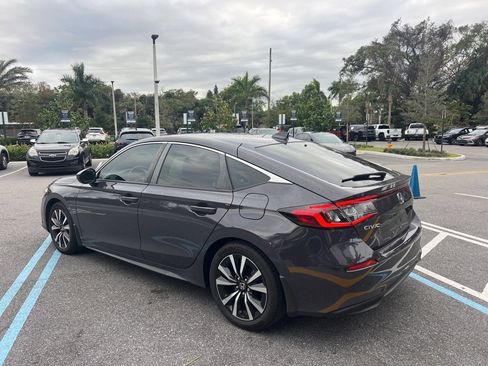 Used 2024 Honda Civic EX-L image 13