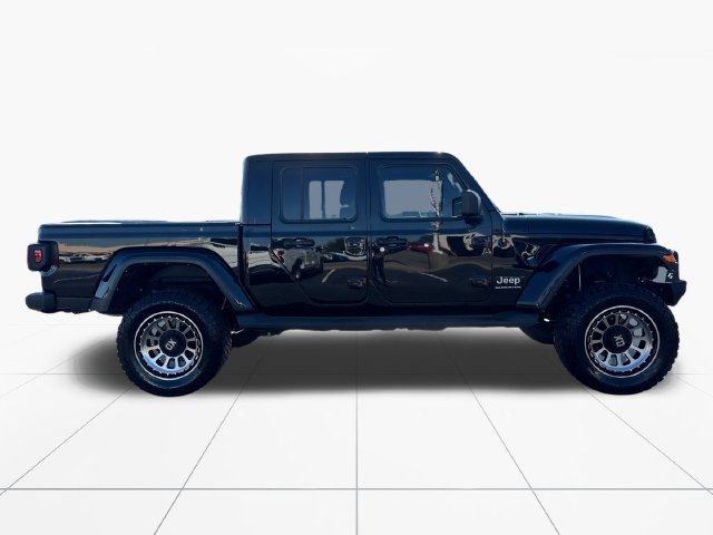 Used 2022 Jeep Gladiator Overland AWD/4WD image 7