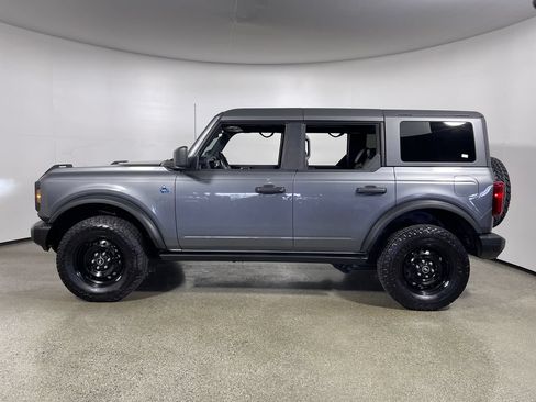 Used 2022 Ford Bronco Black Diamond AWD/4WD image 6