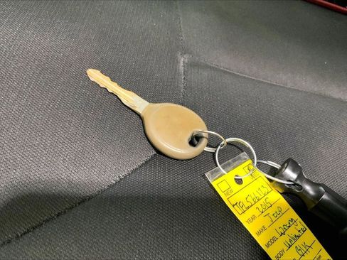 Used 2015 Jeep Wrangler Unlimited Sport image 10