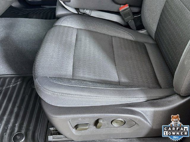 Used 2024 Chevrolet Silverado 1500 LT AWD/4WD image 19