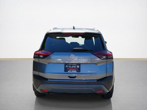 Certified 2023 Nissan Rogue SV w/ SV Premium B Package AWD/4WD image 4