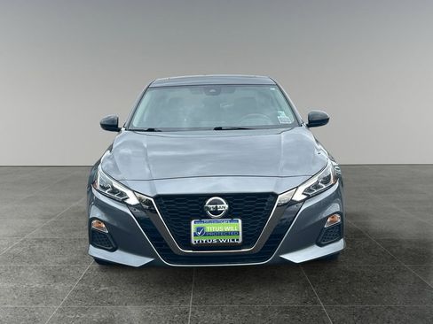 Used 2021 Nissan Altima 2.5 SR w/ SR Premium Package AWD/4WD image 3