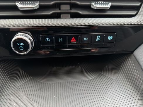 New 2026 Ford Explorer ST-Line w/ ST-Line Street Pack AWD/4WD image 22