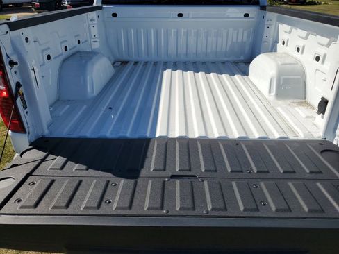 New 2026 Chevrolet Silverado 1500 Custom Trail Boss w/ LPO, Dark Essentials Package image 9