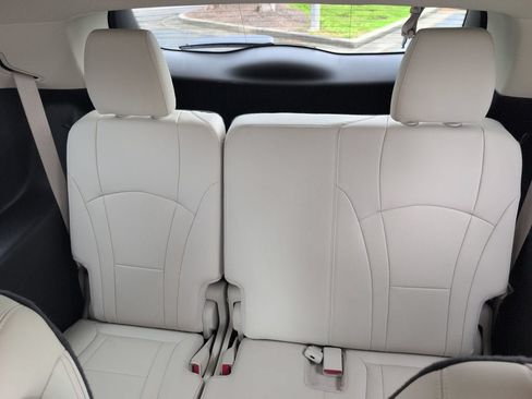 Used 2023 Buick Enclave Essence w/ LPO, Floor Liner Package FWD image 34