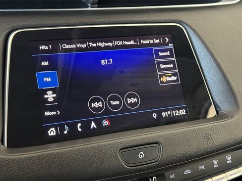 Used 2019 Cadillac XT4 Premium Luxury w/ Driver Awareness Package image 22