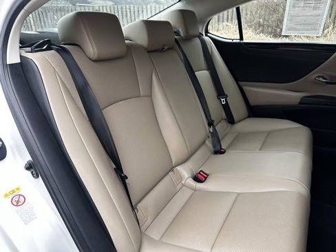 Used 2019 Lexus ES 350 w/ Premium Package image 25