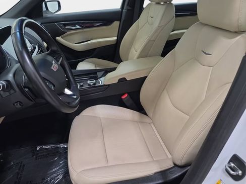 Used 2024 Cadillac CT5 Premium Luxury RWD image 11
