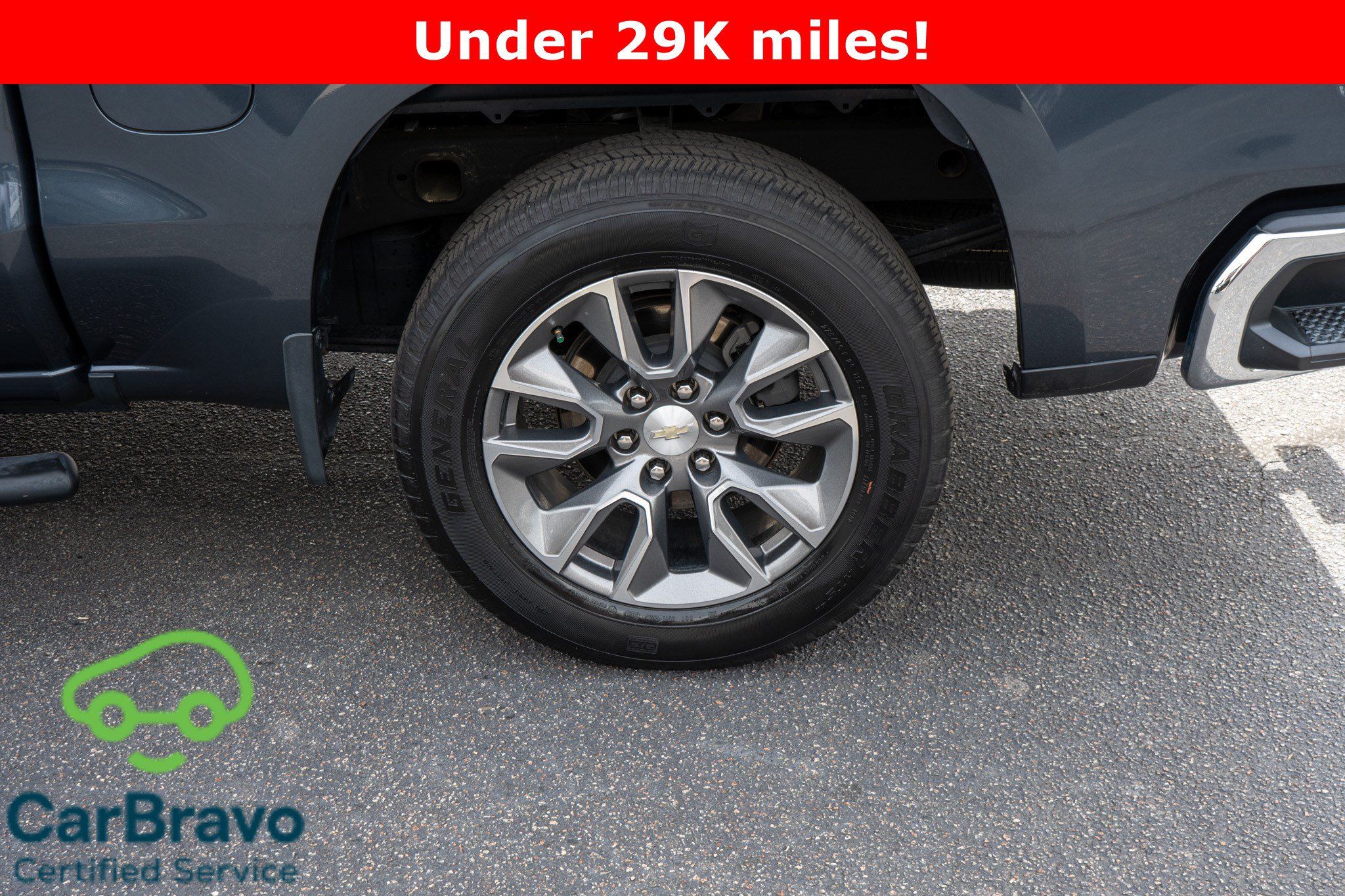 Used 2022 Chevrolet Silverado 1500 LT AWD/4WD image 11