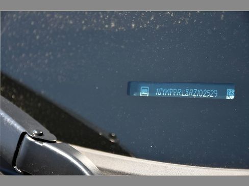 Certified 2024 Cadillac Lyriq Luxury AWD/4WD image 25
