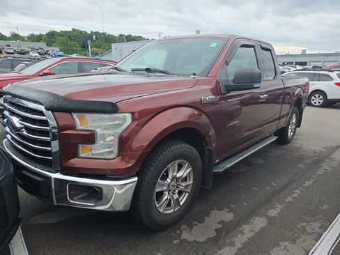 Used 2015 Ford F150 XLT w/ Equipment Group 302A Luxury RWD image 9