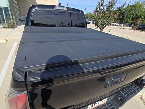 Used 2023 Toyota Tacoma Limited w/ Nightshade Package AWD/4WD image 13