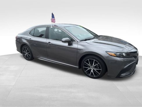 Used 2023 Toyota Camry SE image 27