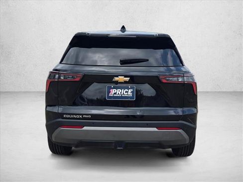 Used 2025 Chevrolet Equinox LT AWD/4WD image 6